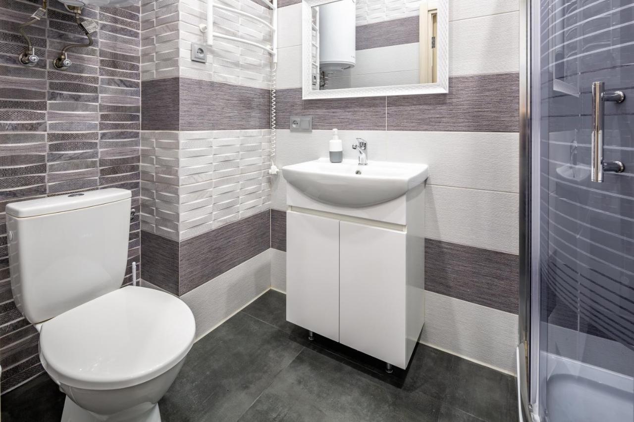 Apartment On Lesya Ukrainka Lviv Buitenkant foto
